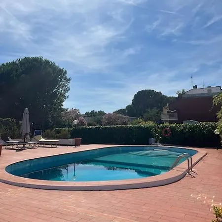 Piscina Privata Villa Arenzano