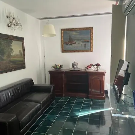 Piscina Privata 阿伦扎诺